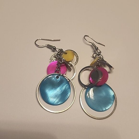 Saved by the SHELL - Multi Earrings - Paparazzi Accessories - Picture 1 of 3